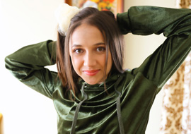 Emilia V 004A